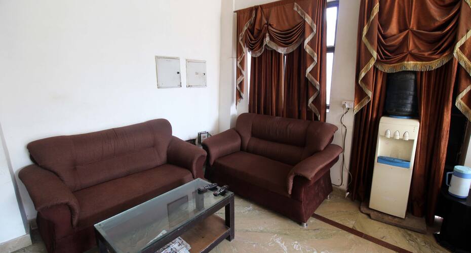 A Royal Star Hotel, Agra 4
